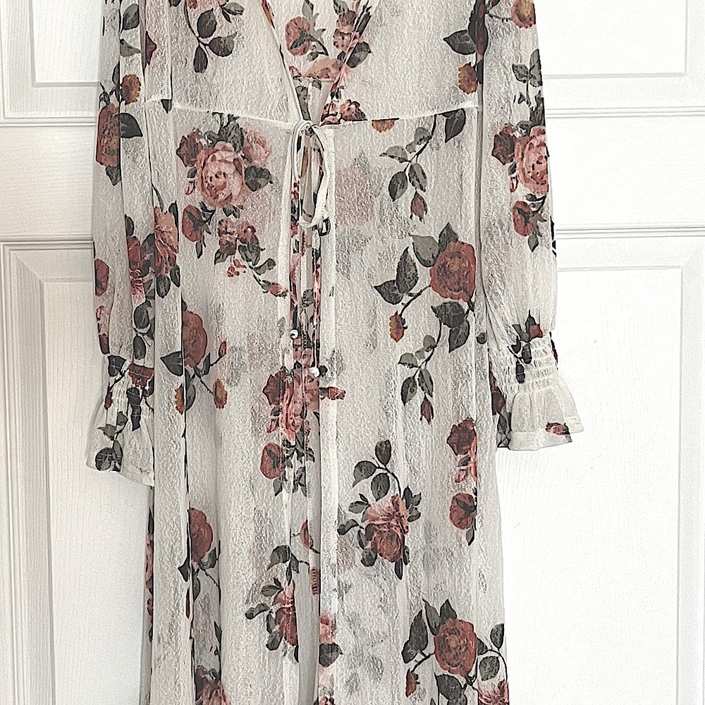Floral Sheer Kimono/cover up